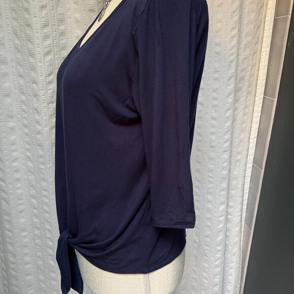 FINAL SALE - LAST CHANCE!  Great Cha Cha Vente Navy Top with 3/4 Sleeve - Picture 4 of 9